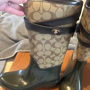Coach Trisha rainboots